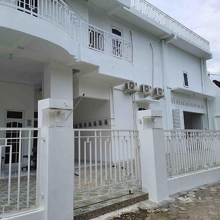 Ngabean Reddoorz Syariah At Jalan Godean酒店 外观 照片