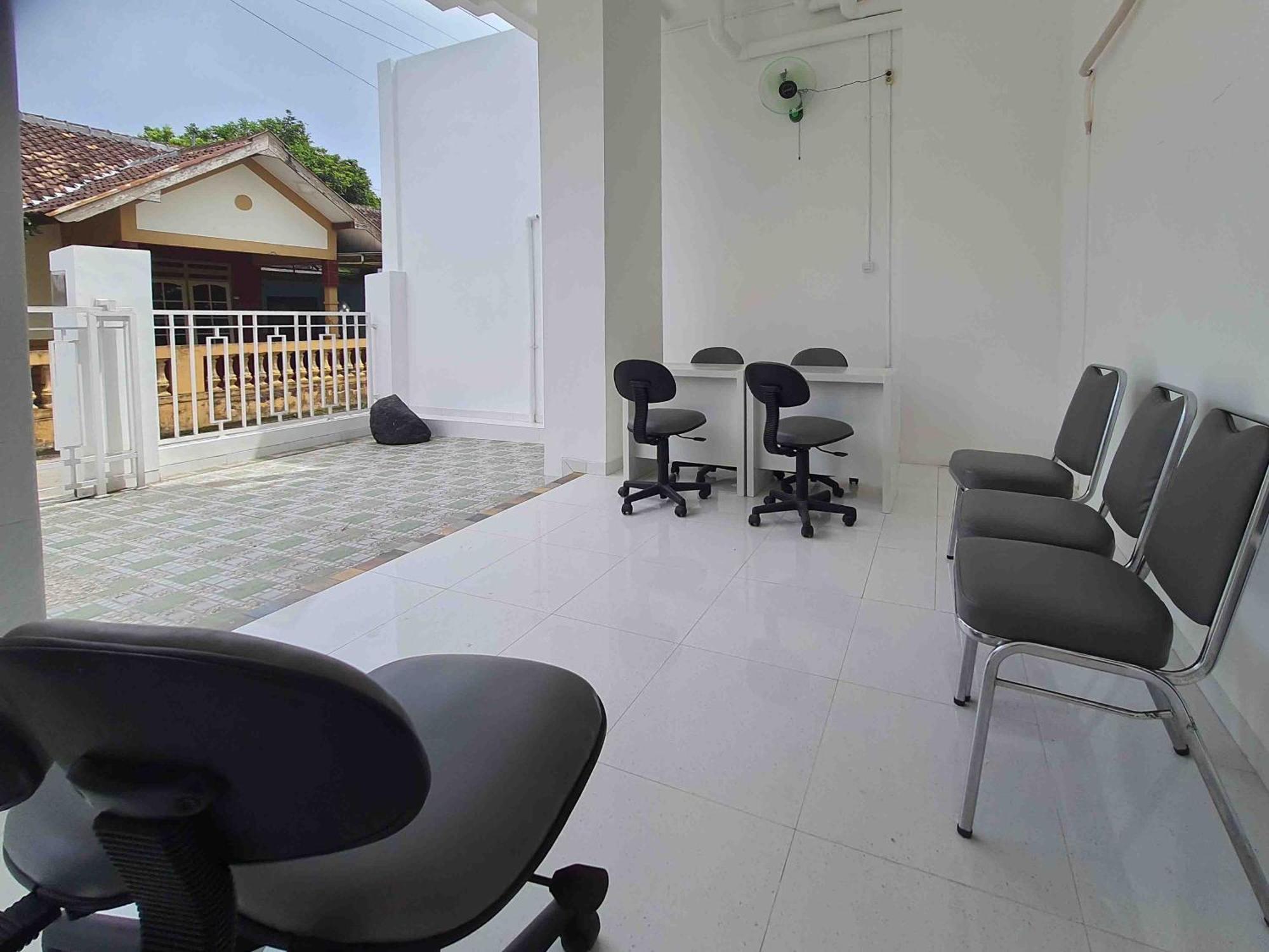 Ngabean Reddoorz Syariah At Jalan Godean酒店 外观 照片