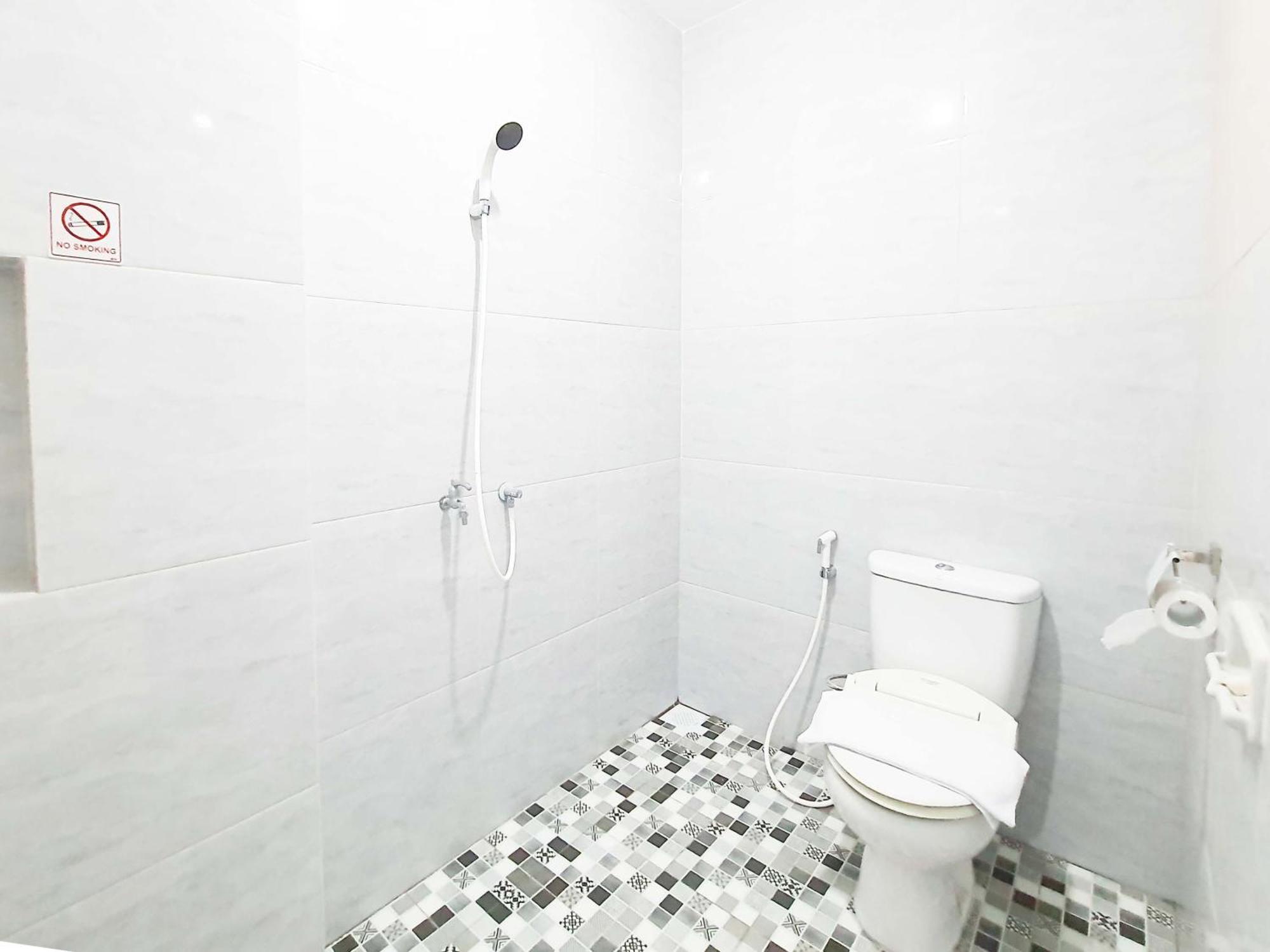 Ngabean Reddoorz Syariah At Jalan Godean酒店 外观 照片
